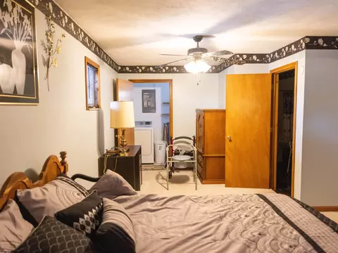 Bedroom - 542 Cardinal Dr, Elkview, WV 25071 photo 1 of 6