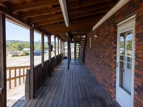 Exterior - 542 Cardinal Dr, Elkview, WV 25071 photo 3 of 5
