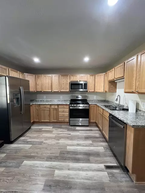 149 Beech Ave, Philippi, WV 26416 photo 27