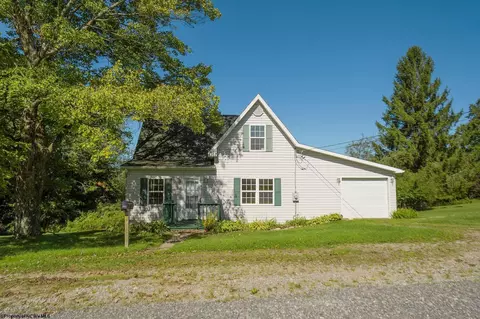 304 Second St, Terra Alta, WV 26764
