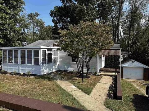 309 May St, Fairmont, WV 26554