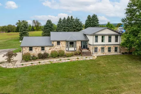 27 Vecchio Ln, Morgantown, WV 26508