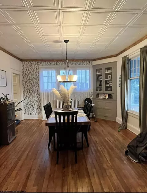 Dining - 155 S Walnut St, Philippi, WV 26416 photo 1 of 1