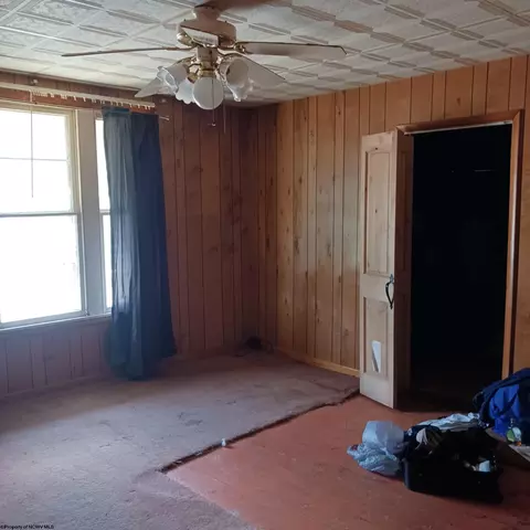 291 N Baxter St, Sutton, WV 26601 photo 4