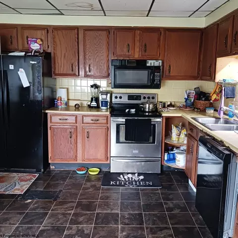 291 N Baxter St, Sutton, WV 26601 photo 5
