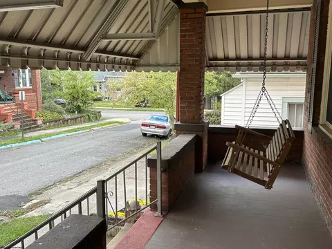 305 Spring Rd, Morgantown, WV 26501 photo 4
