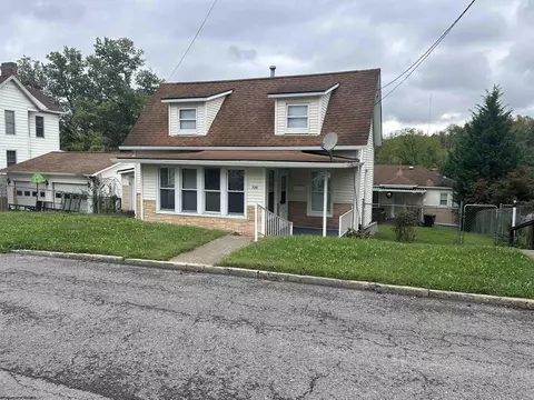 720 Mulberry Ave, Clarksburg, WV 26301
