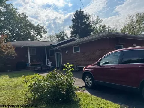 3116 S Eighty Eight Rd, Dilliner, PA 15327
