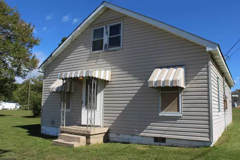 6 Littles Ln, Morgantown, WV 26508