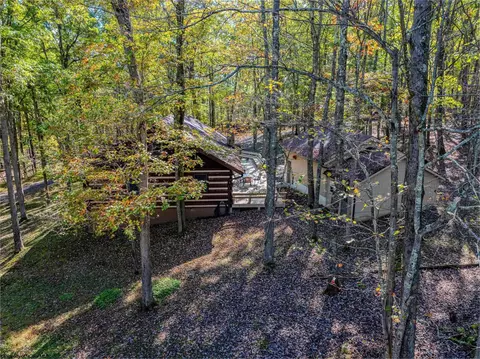 Exterior - 199 Aster Cir, Terra Alta, WV 26764 photo 13 of 14