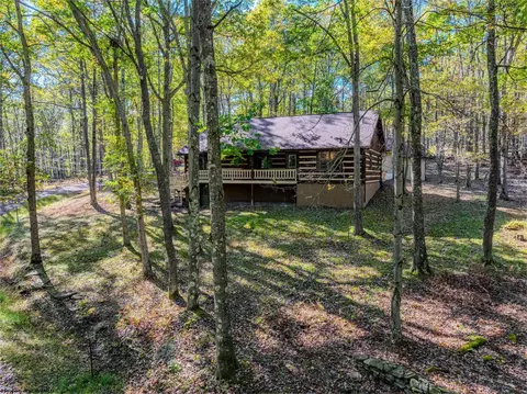 Exterior - 199 Aster Cir, Terra Alta, WV 26764 photo 11 of 14