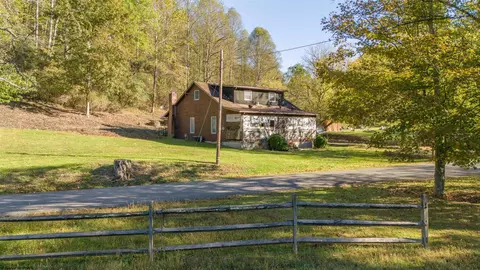 1505 Pike Frk, Salem, WV 26426