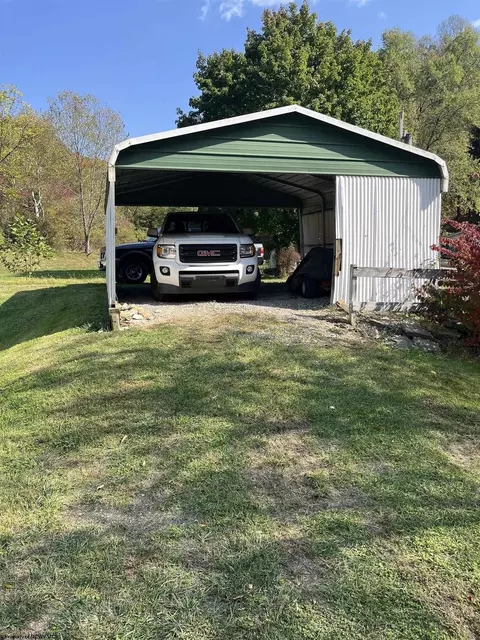 Exterior - 605 Warrior Fork Rd, Mannington, WV 26582 photo 4 of 4
