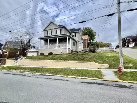 2302 Hamill Ave, Clarksburg, WV 26301