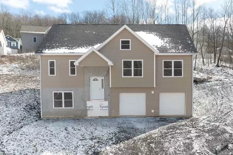 65 Stone Mine Rd, Morgantown, WV 26508