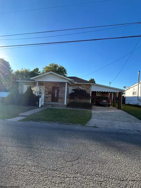 109 Randolph St, Buckhannon, WV 26201