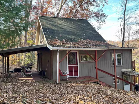1794 Lake Floyd Cir, Bristol, WV 26426