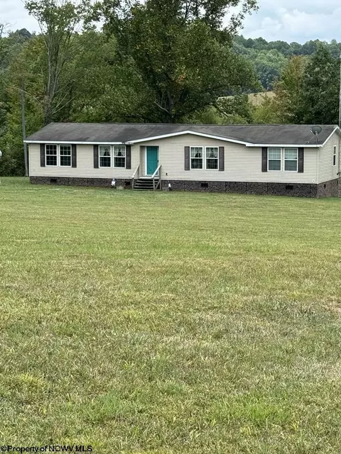 2677 Airport Rd, Sutton, WV 26601