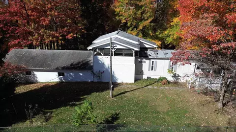91 Michael Development Rd, Fairmont, WV 26554