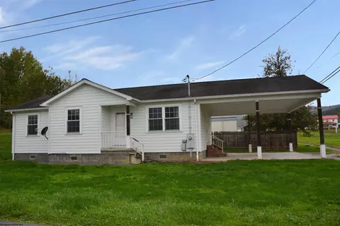 84 Lincare Ln, Mill Creek, WV 26280