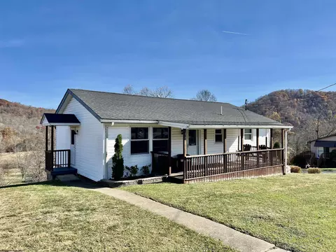 165 Ersel St, Hepzibah, WV 26369