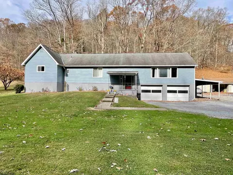 1187 Bunner Ridge Rd, Fairmont, WV 26554