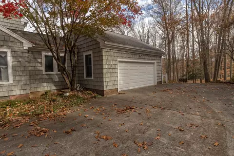 30 Cedar Ln, Bridgeport, WV 26330 photo 14