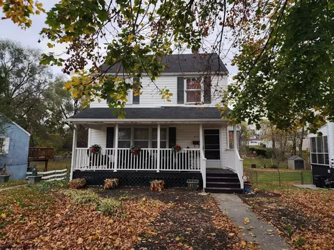 412 S Tennessee Ave, Martinsburg, WV 25401