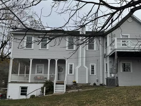 1638 Shinnston Pike, Clarksburg, WV 26301