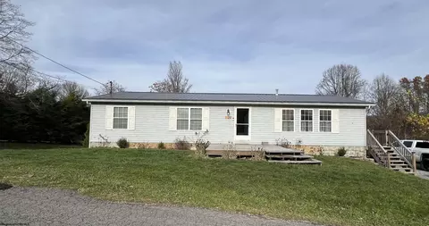 29 Plantation Dr, Morgantown, WV 26508