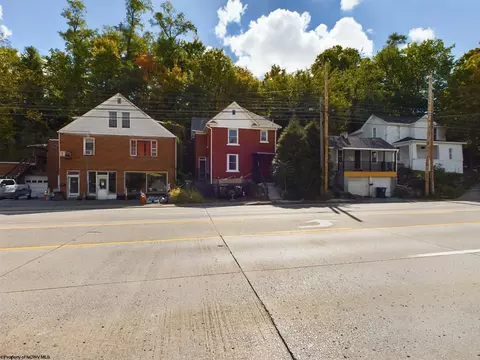 804 Don Knotts Blvd, Morgantown, WV 26501