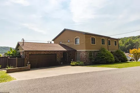 408 4th Ave #408 FOURTH AVE, Nutter Fort, WV 26301