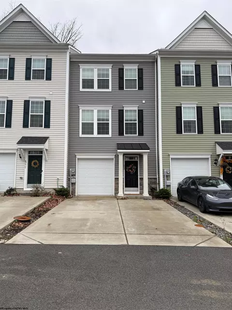 513 Turquoise Ln, Morgantown, WV 26508