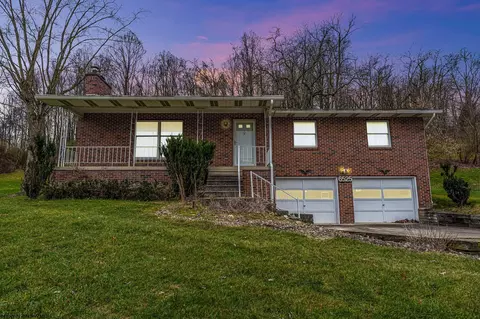 6525 Mason Dixon Hwy, Blacksville, WV 26521