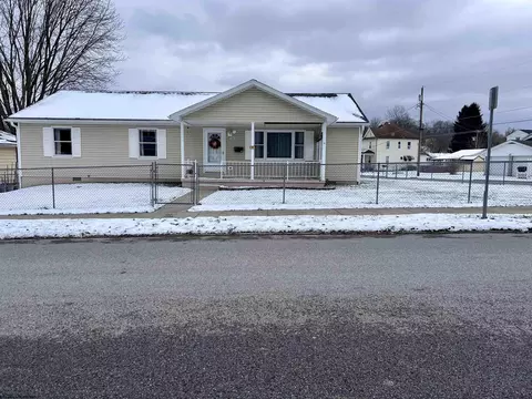 50 Pleasant Ave, Elkins, WV 26241