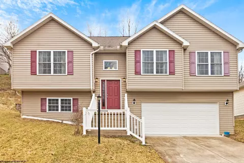 116 June Ln, Morgantown, WV 26508