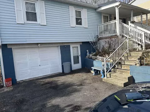 165 Allen St, Hepzibah, WV 26369