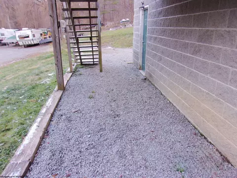 116 N Beech Run Rd, Albright, WV 26519 photo 12
