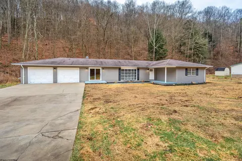 1684 Daybrook Rd, Fairview, WV 26570 photo 16