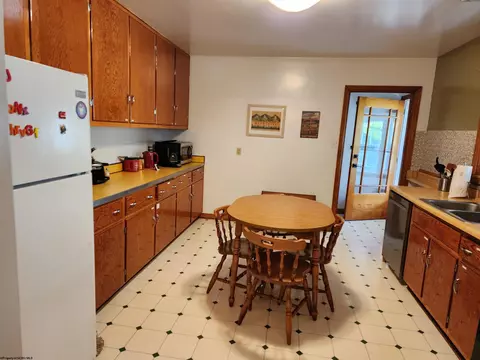 Kitchen - 94 Brown St, Thomas, WV 26292 photo 2 of 2