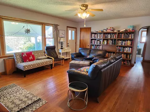 Living - 94 Brown St, Thomas, WV 26292 photo 2 of 4