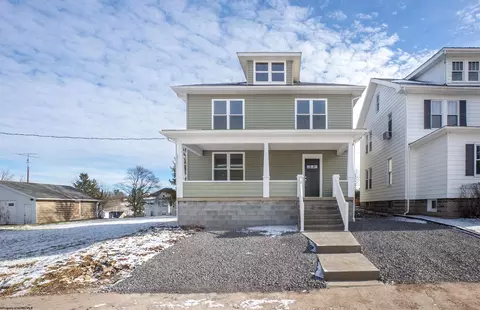 111 East St, Masontown, WV 26542