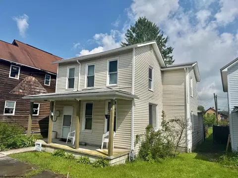 230 Thomas Ave, Davis, WV 26260