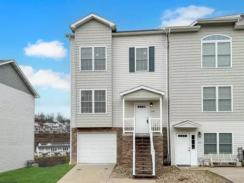 109 Butler Dr, Morgantown, WV 26505