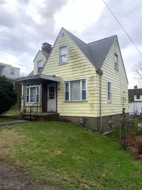 152 Thorn St, Clarksburg, WV 26301