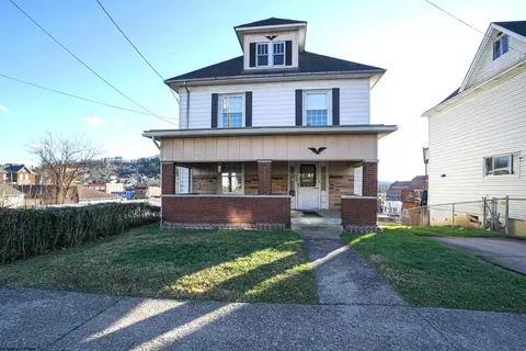 725 Locust Ave, Clarksburg, WV 26301