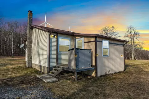 465 King Wildesen Rd, Oakland, MD 21550