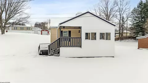 13 E 2nd St, Morgantown, WV 26508