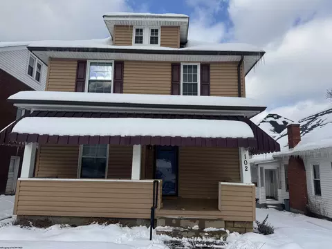 102 Ridenour St, Clarksburg, WV 26301