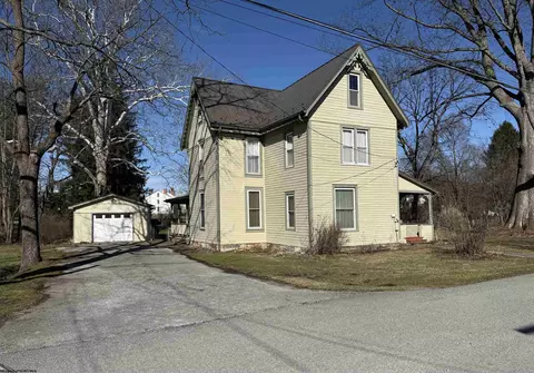 45 Fountain St, Beverly, WV 26253